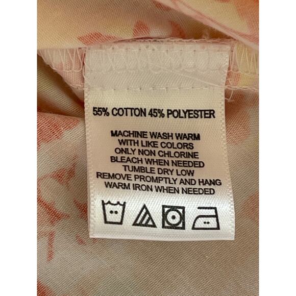 Foxcroft Plus Size 14P Orange Floral Wrinkle Free Shaped 3/4 Sleeve Button Top - Picture 6 of 6